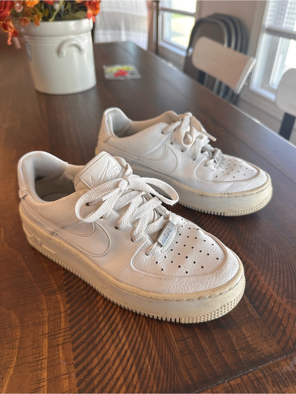Nike Kids White Low-Top Leather Sneakers